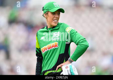 Southampton, Royaume-Uni. 10 août 2024. Georgia Adams de Southern Brave lors du Hundred Women's match entre Southern Brave et Trent Rockets au Utilita Bowl. Crédit : Dave Vokes/Alamy Live News Banque D'Images