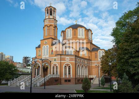 Église grecque en l'honneur de l'Annonciation de la Bienheureuse Vierge Marie gros plan, Rostov-sur-le-Don, Russie Banque D'Images