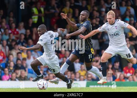 Roots Hall, Southend on Sea, Essex, Royaume-Uni. 10 août 2024. Southend Utd ont joué leur premier match sous la propriété de COSU FC Ltd dans la Ligue nationale de Vanarama contre les visiteurs York City. Le club était sur le point de se liquider à la suite de difficultés financières liées à la propriété précédente avant la finalisation d'une reprise à terme en juillet 2024. Le match s'est terminé par un tirage au sort de 1-1. Numéro 11 Josh Walker de Southend Banque D'Images