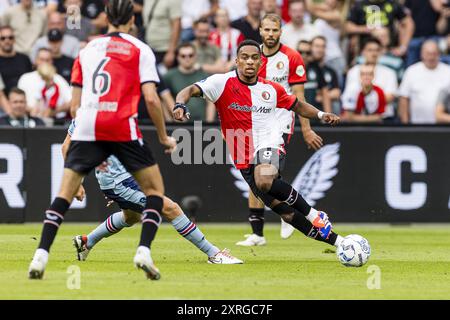 Rotterdam, pays-Bas. 10 août 2024. ROTTERDAM - 10-08-2024, de Kuip. Football néerlandais, eredivisie, saison 2024-2025. Feyenoord - Willem II. score final 1-1. Quinten Timber, joueur de Feyenoord. Crédit : Pro Shots/Alamy Live News Banque D'Images