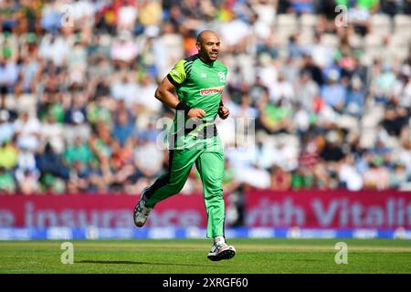 Southampton, Royaume-Uni. 10 août 2024. Tymal Mills de Southern Brave lors du Hundred Men's match entre Southern Brave et Trent Rockets au Utilita Bowl. Crédit : Dave Vokes/Alamy Live News Banque D'Images