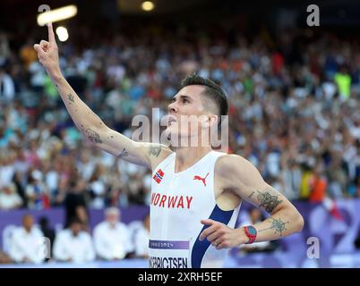 Paris, France. 10 août 2024. Jakob Ingebrigtsen, de Norvège, réagit après la finale masculine du 5000m d'athlétisme aux Jeux Olympiques de Paris 2024, à Paris, France, le 10 août 2024. Crédit : Li Ming/Xinhua/Alamy Live News Banque D'Images