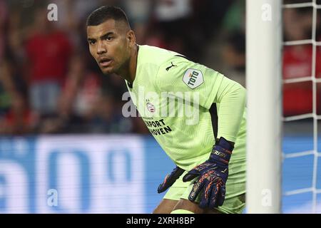 Eindhoven, pays-Bas. 10 août 2024. EINDHOVEN, 10-08-2024, stade Philips, football néerlandais Eredivisie saison 2024/2025, match entre PSV - RKC, gardien PSV Walter Benitez crédit : Pro Shots/Alamy Live News Banque D'Images