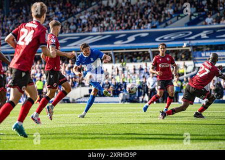 Birmingham, Royaume-Uni. 10 août 2024 ; Andrew's @ Knighthead Park, Birmingham, England, EFL League One football, Birmingham City versus Reading FC ; Willum Willumsson of Birmingham Shoots at goal Credit : action plus Sports images/Alamy Live News Banque D'Images