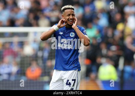 Cardiff, Royaume-Uni. 10 août 2024. Callum Robinson de Cardiff City réagit. EFL Skybet championnat match, Cardiff City v Sunderland au Cardiff City Stadium de Cardiff, pays de Galles, samedi 10 août 2024. Cette image ne peut être utilisée qu'à des fins éditoriales. Usage éditorial exclusif, photo par Andrew Orchard/Andrew Orchard photographie sportive/Alamy Live News crédit : Andrew Orchard photographie sportive/Alamy Live News Banque D'Images