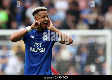 Cardiff, Royaume-Uni. 10 août 2024. Callum Robinson de Cardiff City réagit. EFL Skybet championnat match, Cardiff City v Sunderland au Cardiff City Stadium de Cardiff, pays de Galles, samedi 10 août 2024. Cette image ne peut être utilisée qu'à des fins éditoriales. Usage éditorial exclusif, photo par Andrew Orchard/Andrew Orchard photographie sportive/Alamy Live News crédit : Andrew Orchard photographie sportive/Alamy Live News Banque D'Images