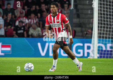 Eindhoven, pays-Bas. 10 août 2024. EINDHOVEN, PAYS-BAS - 10 AOÛT : Ryan Flamingo du PSV dribble lors du match néerlandais Eredivisie entre le PSV et le RKC Waalwijk au Philips Stadion le 10 août 2024 à Eindhoven, pays-Bas. (Photo de Gabriel Calvino Alonso/Orange Pictures) crédit : Orange pics BV/Alamy Live News Banque D'Images
