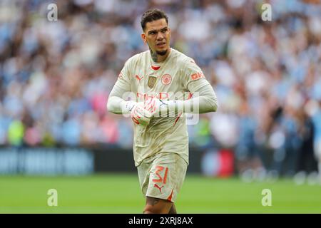 Le gardien de Manchester City Ederson (31) lors du Manchester City FC vs Manchester United FC FA Community Shield final match au stade de Wembley, Londres, Angleterre, Royaume-Uni le 10 août 2024 Credit : Every second Media/Alamy Live News Banque D'Images