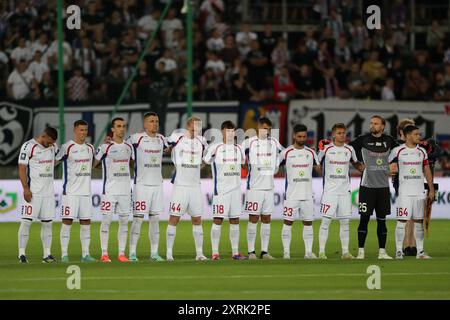 Zabrze, Pologne. 02 août 2024. Les joueurs de Gornik Zabrze vus lors de la Ligue polonaise PKO BP Ekstraklasa 2024/2025 match de football entre Gornik Zabrze et Pogon Szczecin à Arena Zabrze. Score final : Gornik Zabrze 1:0 Pogon Szczecin. Crédit : SOPA images Limited/Alamy Live News Banque D'Images