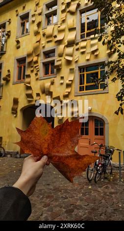 Dresde, Allemagne - 7 octobre 2023 : Kunsthofpassage Dresde Banque D'Images