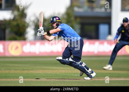 Canterbury, Angleterre. 11 août 2024. Harry Finch bat lors de la rencontre de la Metro Bank One Day Cup entre Kent Spitfires et Durham au Spitfire Ground, St Lawrence à Canterbury. Kyle Andrews/Alamy Live News. Banque D'Images