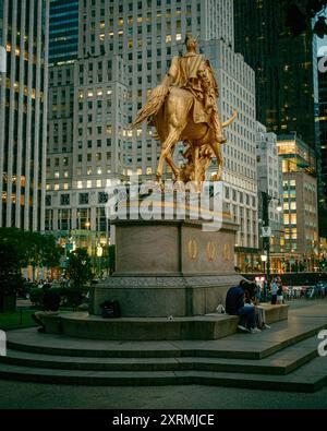 Monument du général William Tecumseh Sherman au Grand Army Plaza à Midtown Manhattan, New York Banque D'Images