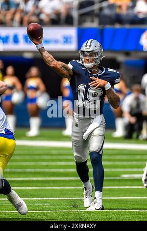Inglewood, Californie, États-Unis. 11 août 2024 Inglewood, CA. Dallas Cowboys Trey lance (19 ans) en action lors du match de pré-saison de la NFL contre les Dallas Cowboys. Crédit photo obligatoire : Louis Lopez/Cal Sport Media crédit : Cal Sport Media/Alamy Live News Banque D'Images