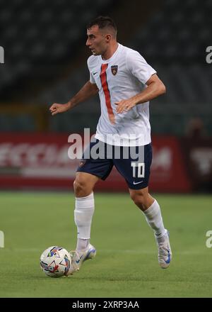 Turin, Italie. 11 août 2024. Tommaso Fumagalli de Cosenza Calcio lors du match de la Coppa Italia au Stadio Grande Torino, Turin. Le crédit photo devrait se lire : Jonathan Moscrop/Sportimage crédit : Sportimage Ltd/Alamy Live News Banque D'Images