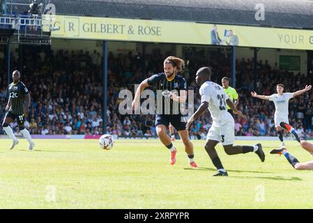 Southend Utd contre York City en 2024-25 Vanarama National League au Roots Hall. Premier jeu sous la nouvelle propriété de COSU. Harry Cardwell de Southend Banque D'Images