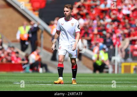 Liverpool, Royaume-Uni. 11 août 2024. Peque of Sevilla lors du match amical de pré-saison Liverpool FC contre Sevilla FC à Anfield, Liverpool, Angleterre, Royaume-Uni le 11 août 2024 crédit : Every second Media/Alamy Live News Banque D'Images