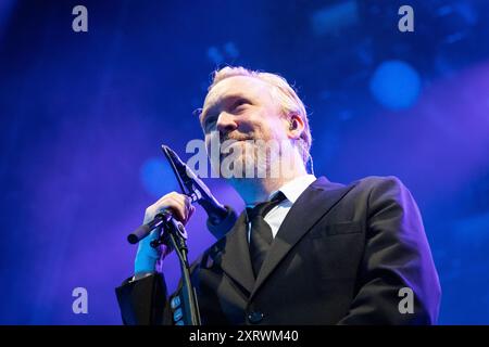 Trondheim, Norvège. 07 août 2024. Le musicien, chanteur et compositeur suédois Lars Winnerbäck, lauréat d'un Grammy, donne un concert au Sverresborg Folkemuseum de Trondheim. Banque D'Images