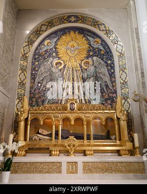 LA CHAPELLE DE NOTRE DAME DE LA MÉDAILLE MIRACULEUSE Banque D'Images