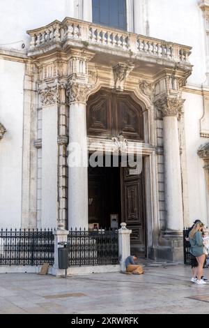 Le site touristique populaire de l'église Saint Dominique (Igreja de São Domingos), dans le Centre de Lisbonne Portugal, 6 avril 2024 Banque D'Images