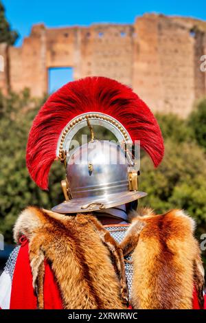 Légionnaires romains du 'Gruppo Storico Romano' pour la natale di Roma au Circus Maximus, Rome Italie Banque D'Images