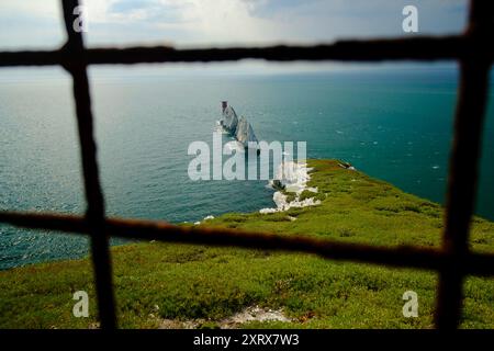 Les aiguilles sur la pointe ouest de l'île de Wight, Royaume-Uni Banque D'Images