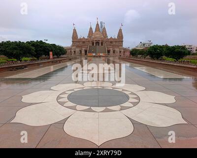 Ambe Gaon, Pune, Inde, 11-08-2024, BAPS Shri Swaminarayan Mandir, temple hindou. Banque D'Images