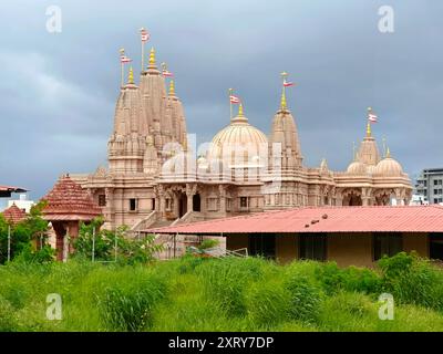 Ambe Gaon, Pune, Inde, 11-08-2024, BAPS Shri Swaminarayan Mandir, temple hindou. Banque D'Images