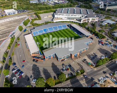 Vue aérienne générale du SMH Group Stadium, Chesterfield au SMH Group Stadium, Chesterfield, Angleterre, Royaume-Uni le 9 août 2024 crédit : Every second Media/Alamy Live News Banque D'Images