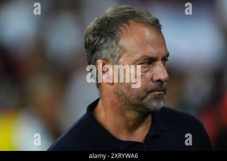 Barcelone, Espagne. 12 août 2024. Hansi Flick, entraîneur-chef du FC Barcelone, crédit : Presinphoto SPORT AGENCY/Alamy Live News Banque D'Images