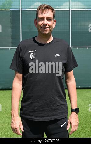 Fribourg, Allemagne. 08 août 2024. Fribourg, Allemagne - 08 août 2024 : Mediaday/séance photo avec 1. Bundesliga SC Freiburg Profis, physiothérapeute Markus Behrens (photo de mediensegel/Sipa USA) crédit : Sipa USA/Alamy Live News Banque D'Images