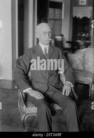 ADM. B.A. Fiske, entre c1915 et c1920. Montre Bradley Allen Fiske (1854-1942), officier de la marine américaine et innovateur technique. Banque D'Images