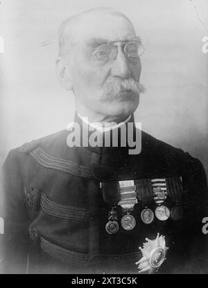 Gen. Galieni [c.-à-d., Gallieni], entre c1910 et c1915. Montre Joseph Simon Gallieni (1849-1916), un général français qui a servi pendant la première Guerre mondiale Banque D'Images