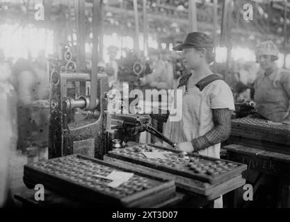 Bagues à saigner, entre c1915 et c1920. Banque D'Images