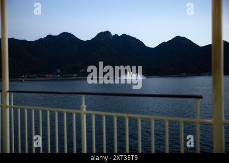 Itsukushima (alias Miyajima), Hatsukaichi, Hiroshima, Japon. Banque D'Images