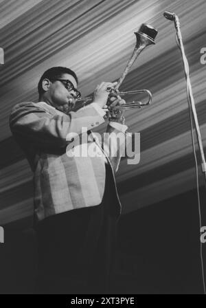 Dizzy Gillespie, Daily mail International Jazz Festival, Manchester, 1963. Banque D'Images