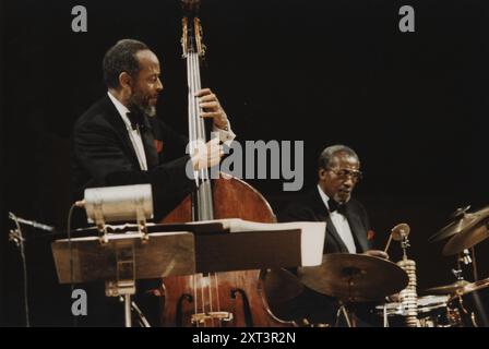 Percy Heath et Connie Kay, Royal Festival Hall, Londres, 1989. Banque D'Images