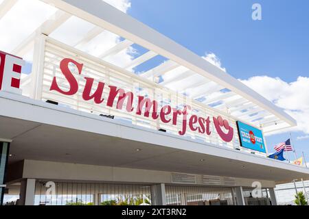 L'entrée de Summerfest dans le centre-ville de Milwaukee. Summerfest est un festival de musique annuel de plusieurs jours situé au Henry Maier Festival Park. Banque D'Images