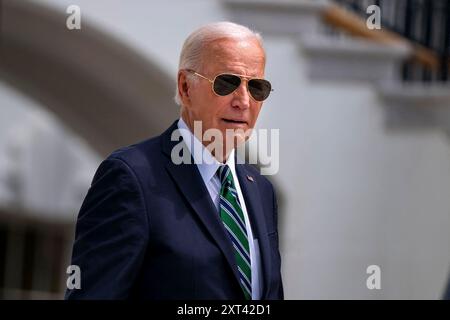 Washington, États-Unis. 13 août 2024. Le président Joe Biden quitte la Maison Blanche à Washington, DC le mardi 13 août 2024. Le président et la première dame se rendent à la Nouvelle-Orléans, en Louisiane, pour assister à l'événement de l'initiative Biden cancer Moonshot à l'université de Tulane. Photo de Bonnie Cash/Pool/ABACAPRESS. COM Credit : Abaca Press/Alamy Live News Banque D'Images