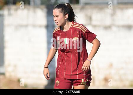 Cisterna Di Latina, Latium. 13 août 2024. Giulia Dragoni de L'AS Roma lors du match amical entre les femmes roms et les femmes napoloniennes au stade Domenico Bartolani, Cisterna di Latina, Italie, 13 août 2024. Crédit : massimo insabato/Alamy Live News Banque D'Images