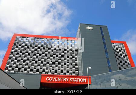 Gare de Coventry qui a ouvert en 2022 Banque D'Images