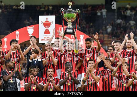 Milan remporte le 2Â° Trofeo Silvio Berlusconi - AC Milan-AC Monza - Stadio San Siro lors du Trophée Berlusconi - AC Milan vs AC Monza, match amical de football à Milan, Italie, le 13 août 2024 Banque D'Images