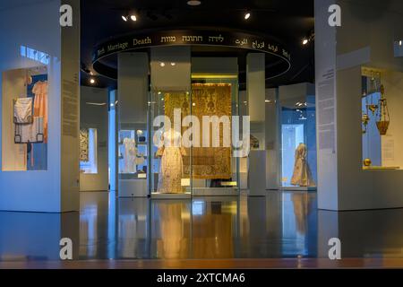 Naissance, mariage mort dans la culture juive exposition au Musée d'Israël, Jérusalem, Israël Banque D'Images