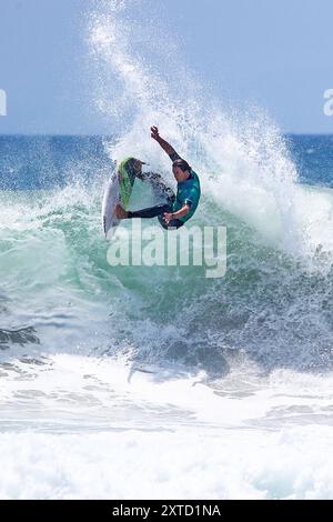 Huntington Beach, CA. 9 août 2024. Crosby Colapinto, des États-Unis, participe au Round of 32 - Heat 3 à l'US Open of Surfing annuel qui se tient cette semaine. (Crédit image : © Rich Schmitt/ZUMA Press Wire) USAGE ÉDITORIAL SEULEMENT! Non destiné à UN USAGE commercial ! Banque D'Images