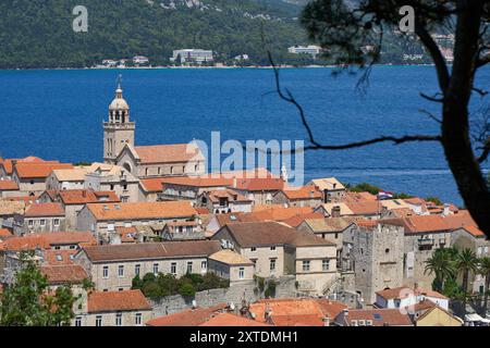 Vue du village fortifié de Korcula en Croatie Banque D'Images