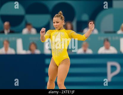 Paris, Ile de France, France. 1er août 2024. FLAVIA SARAIVA (BRA), du Brésil, participe à la finale de gymnastique artistique féminine à la Bercy Arena lors des Jeux olympiques d'été de 2024 à Paris, France. (Crédit image : © Walter Arce/ZUMA Press Wire) USAGE ÉDITORIAL SEULEMENT! Non destiné à UN USAGE commercial ! Banque D'Images