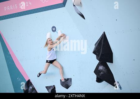 Le Bourget, France. Crédit : MATSUO. 10 août 2024. GARNBRET Janja (SLO) escalade sportive : Boulder & Lead femmes, finale de Boulder lors des Jeux Olympiques de Paris 2024 au Bourget, site d'escalade sportive du Bourget, France. Crédit : MATSUO . K/AFLO SPORT/Alamy Live News Banque D'Images