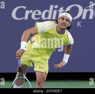 14 août 2024 : Lorenzo Musetti (ITA) perd face à Frances Tiafoe (USA) au Western & Southern Open joué au Lindner Family Tennis Center à Mason, Ohio, {USA} © Leslie Billman/Tennisclix/Cal Sport Media Banque D'Images