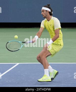 14 août 2024 : Lorenzo Musetti (ITA) perd face à Frances Tiafoe (USA) au Western & Southern Open joué au Lindner Family Tennis Center à Mason, Ohio, {USA} © Leslie Billman/Tennisclix/Cal Sport Media Banque D'Images
