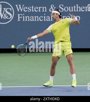 14 août 2024 : Lorenzo Musetti (ITA) perd face à Frances Tiafoe (USA) au Western & Southern Open joué au Lindner Family Tennis Center à Mason, Ohio, {USA} © Leslie Billman/Tennisclix/Cal Sport Media Banque D'Images