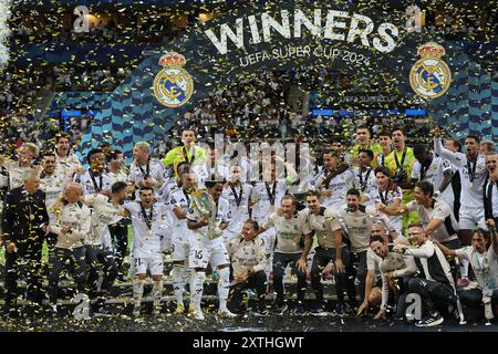 Varsovie, Pologne. 14 août 2024. Le Real Madrid remporte la finale de la Super Coupe de l'UEFA 2024 à Varsovie au stade national Nardowy entre les équipes Real Madrid vs Atalanta. (Crédit image : © Fabio Sasso/ZUMA Press Wire) USAGE ÉDITORIAL SEULEMENT! Non destiné à UN USAGE commercial ! Banque D'Images